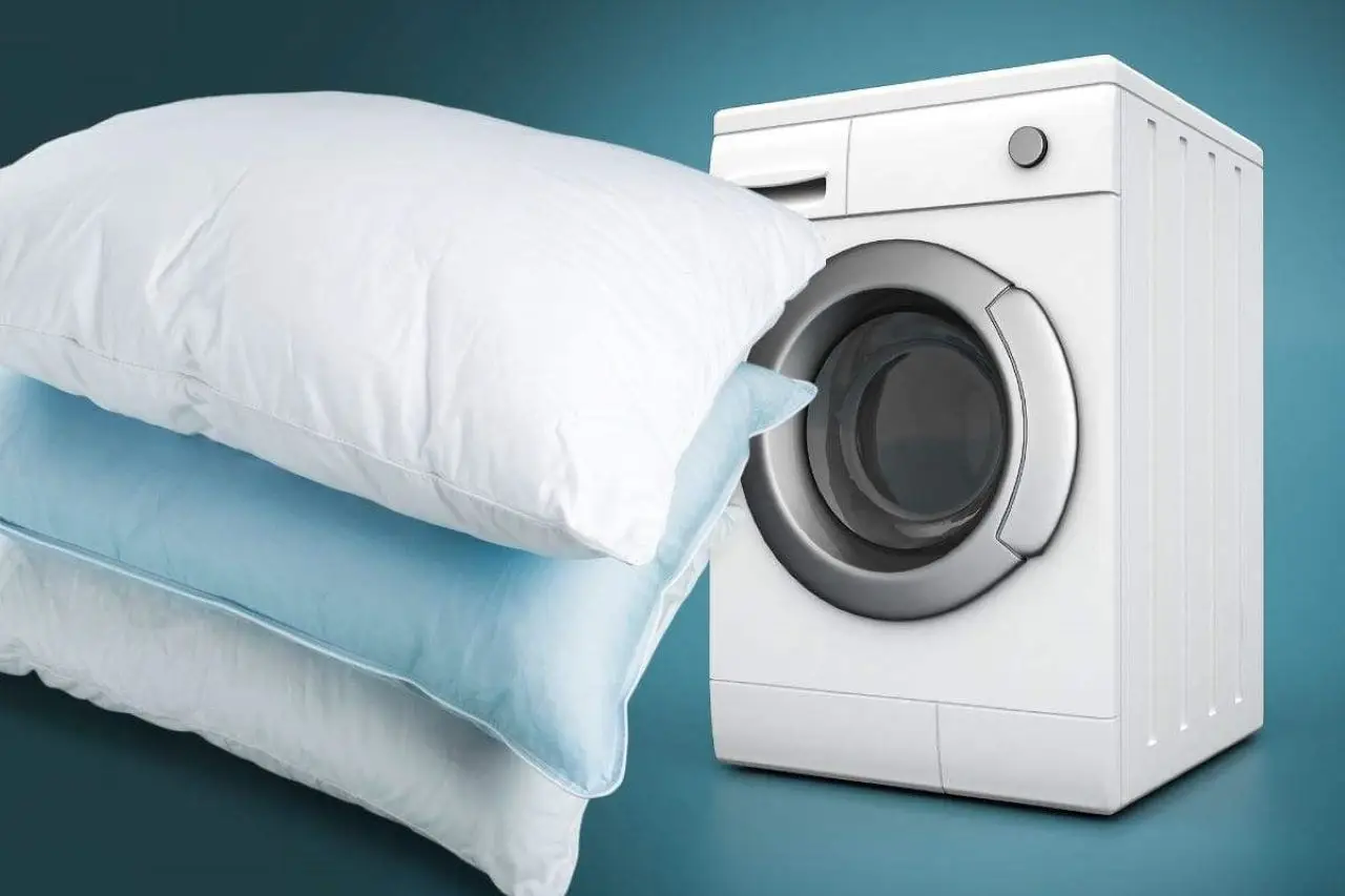 Come lavare i cuscini del letto in lavatrice: la guida per non rovinarli