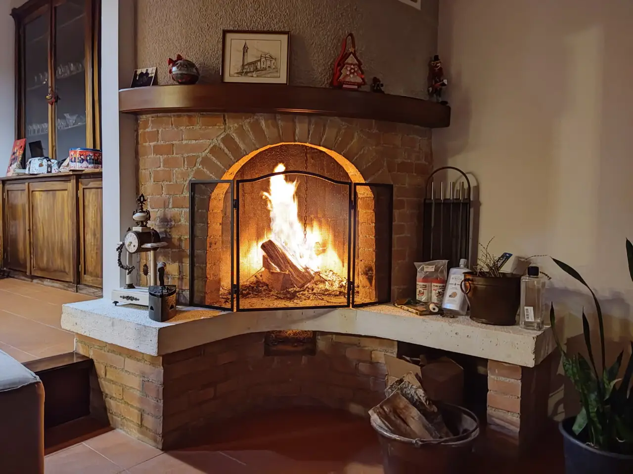 La tua casa ti sembra fredda e impersonale? Ecco i trucchi per renderla subito accogliente