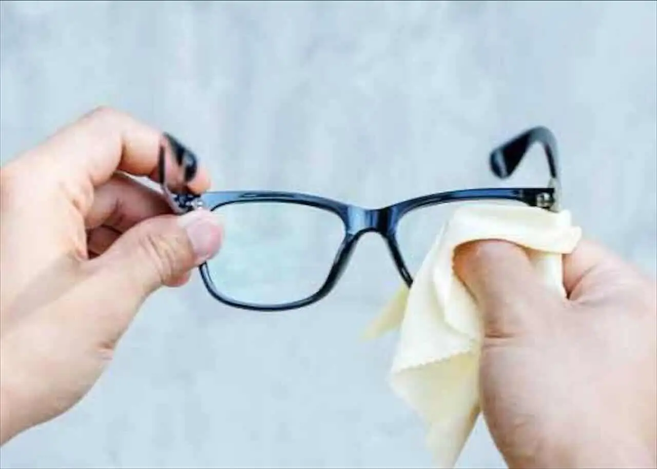 Come pulire i bicchieri opachi: ecco il rimedio che funziona sempre