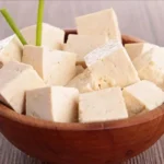 Come cucinare il tofu in modo gustoso? Il trucco con la marinatura