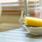 Attenzione alle spugne da cucina: ecco ogni quanto dovresti cambiarle