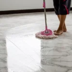 Come lavare pavimenti in marmo: ecco il rimedio definitivo